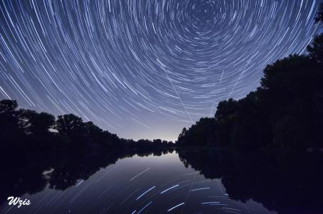 Stars trails