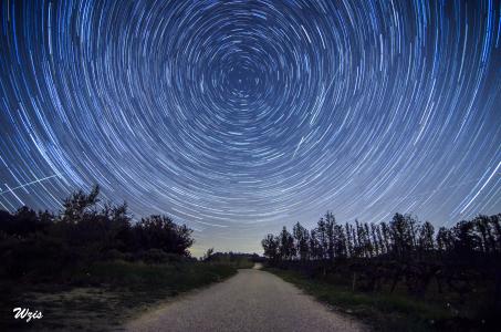 Stars trails